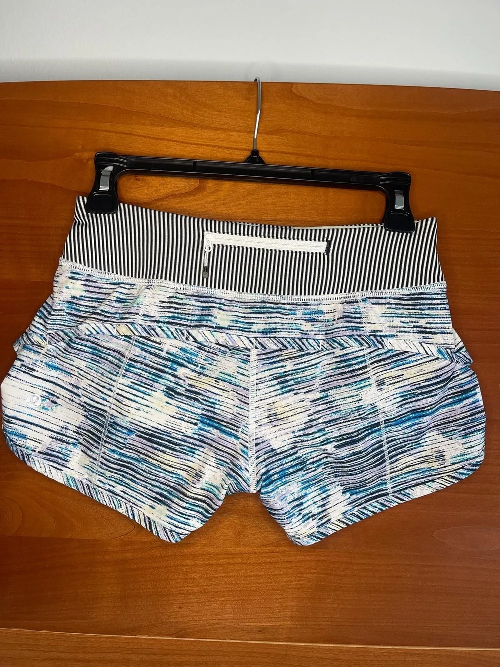 Lululemon Speed Short 2.5